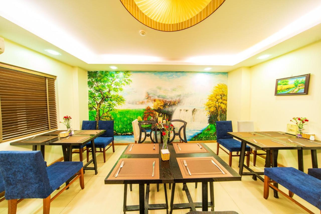 Golden Legend Boutique Hotel & Travel Hanoi Buitenkant foto